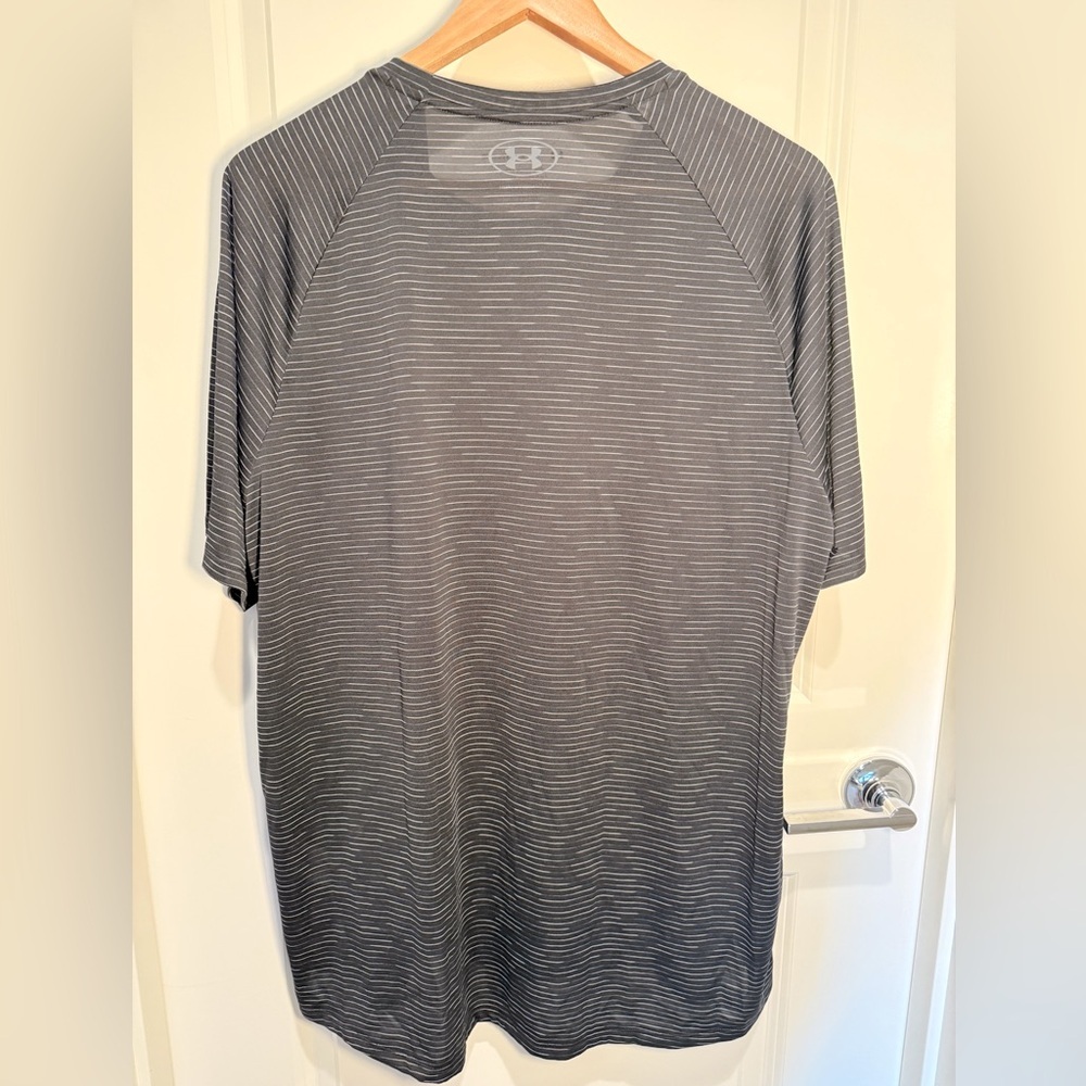 UNDER ARMOUR - Men’s Striped Tech Tee - Black Stripe - 2XL - NWT - Picture 2 of 9
